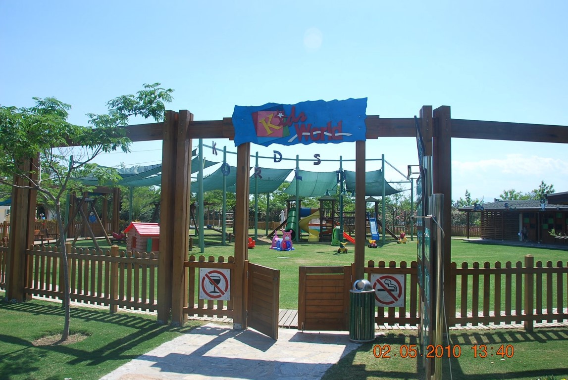 imagini hotel BARUT LARA